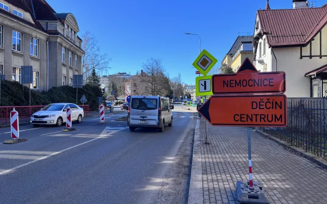 Liberecká únikovka začala. Řidiči hledají, kudy mohou projet