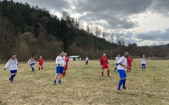 Nadšenci vrátili fotbal do Bohumilče, hřiště ožilo zápasem s jihočeským soupeřem