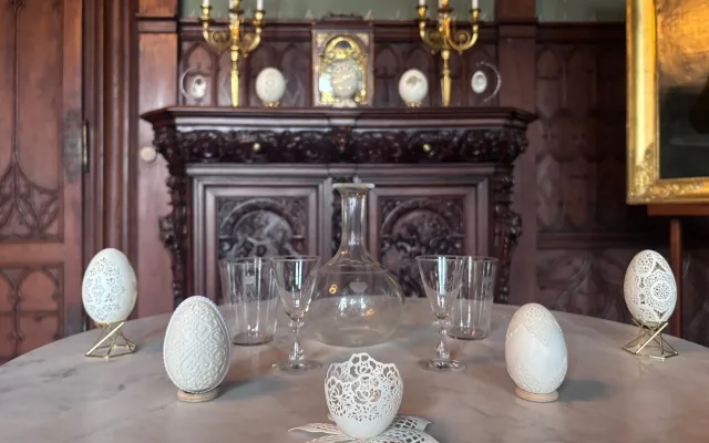 Na měsíc zákaz větrání, přikázali na Sychrově. Důvodem jsou exponáty tak křehké, že je poškodí i průvan