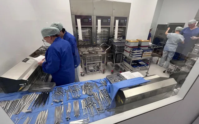 Ortopedická klinika za 700 milionů vznikla v Liberci. Operovat začne v dubnu