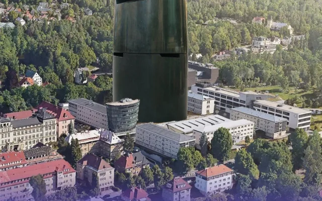 Labubu v zoo, fantaskní budovy univerzity nebo odstřelovači v Mimoni. Apríl v kraji se povedl