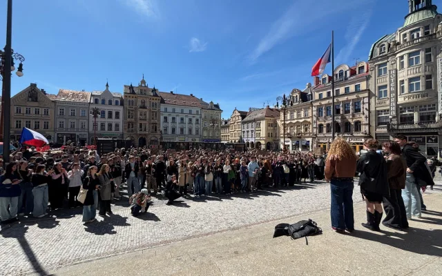 Studenti v Liberci: Veřejnoprávní média nedáme, nechceme jít cestou Slovenska a Maďarska