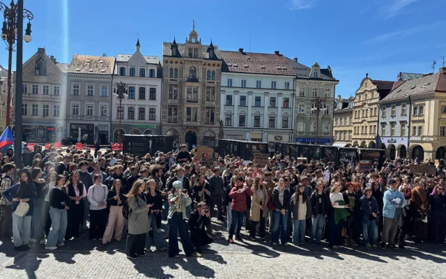 Studenti v Liberci: Veřejnoprávní média nedáme, nechceme jít cestou Slovenska a Maďarska