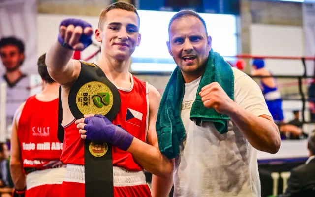 Patnáctiletý mistr ČR v boxu je z České Lípy. Obrovský talent teď trénuje v Anglii