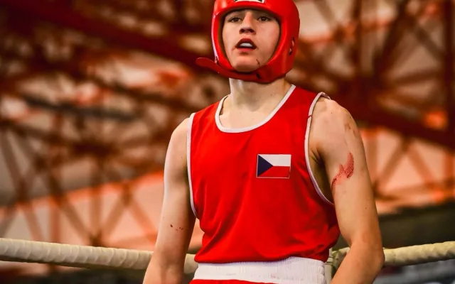 Patnáctiletý mistr ČR v boxu je z České Lípy. Obrovský talent teď trénuje v Anglii