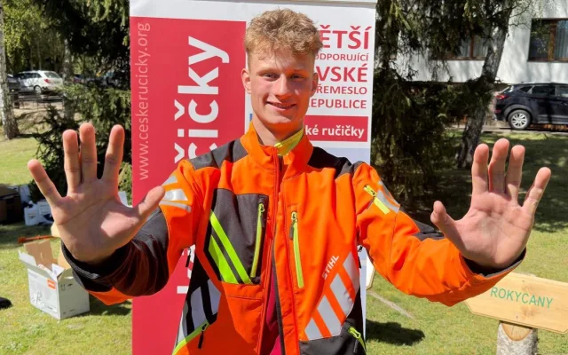 Nejlepším juniorským dřevorubcem republiky je Jan Šejnoha z Frýdlantu. Znovu po roce