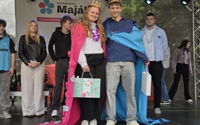 Majáles si celý zorganizovali sami studenti. Do areálu v Zeyerovce dorazilo 1300 lidí