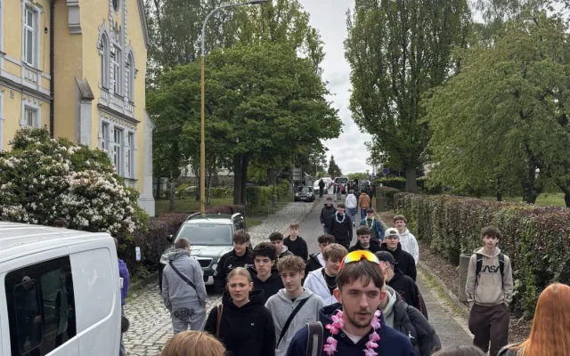 Majáles si celý zorganizovali sami studenti. Do areálu v Zeyerovce dorazilo 1300 lidí