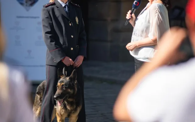 Je to oficiální: má Statečné psí srdce. Psí policejní hrdina z Liberce zabodoval v celostátní anketě