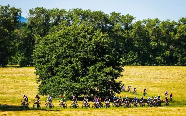 Malevil Cup startuje: téměř tisíc bikerů z jedenácti zemí míří do Lužických hor
