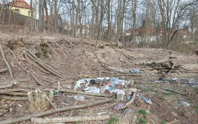 Do akce Ukliďme Liberec se letos zapojilo přes tisíc lidí, vysbírali 10,6 tuny odpadků