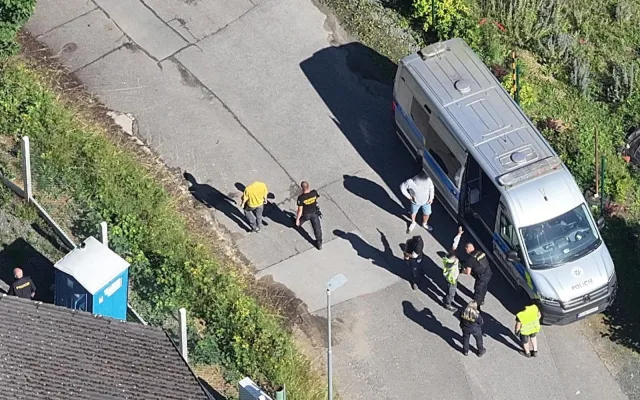 Policejní kontroly na stavbách. Sedm cizinců v Libereckém kraji pracovalo nelegálně