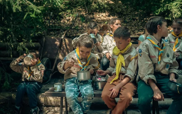 Nová česká komedie Dovolená v Českém ráji příští středu v předpremiéře... v Českém ráji