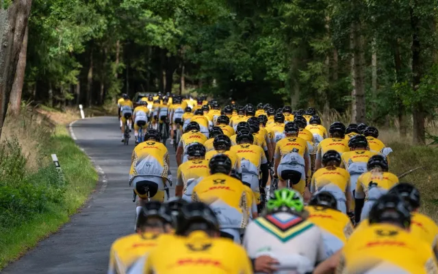 Navazují na Závod Míru. Peloton dvou stovek cyklistů dorazí i do Liberce