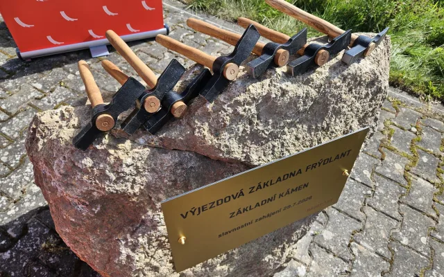 Liberecký kraj zahájil stavbu nové výjezdové základny záchranné služby ve Frýdlantu