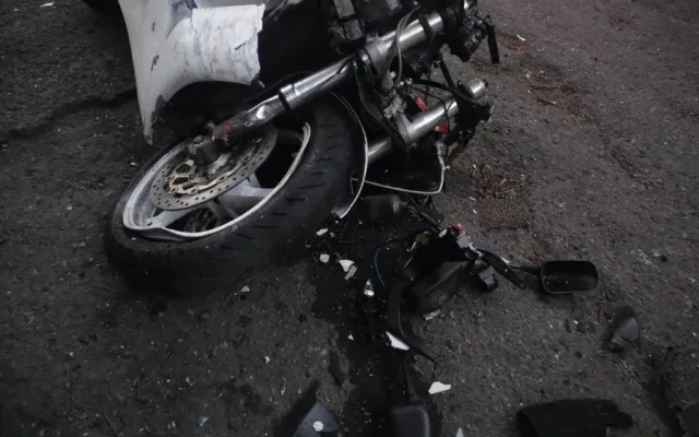 Novou motorku si užil jen pár hodin. Vlastní chyba ho stála život