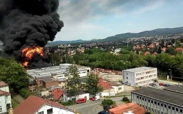 Požár areálu Severochema v Liberci