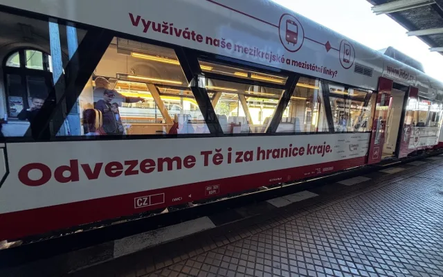 Do Libereckého kraje zamířily dva vlaky RegioSpider. Celkem jich bude devět