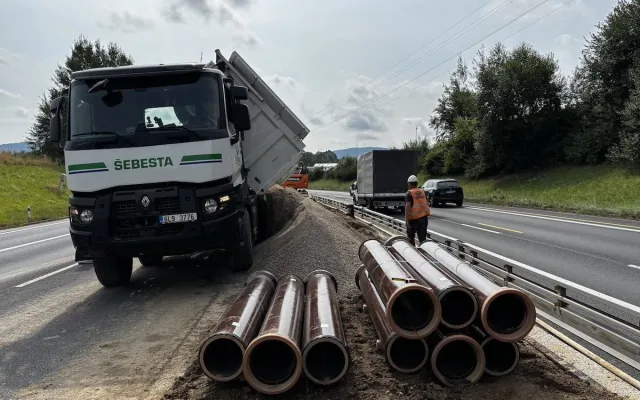 Omezení na průtahu potrvá do listopadu. Od září se pojede jen dvěma pruhy