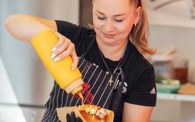 Burgery znovu ovládnou Liberec. U Géčka vás čeká víkend plný street foodu