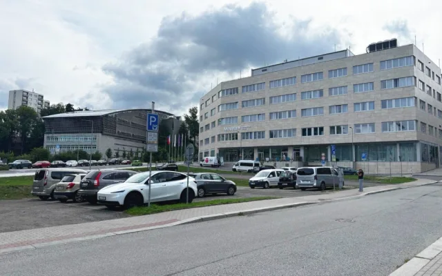 Liberec chce ve Frýdlantské ulici postavit parkovací dům, po městě jich plánuje víc