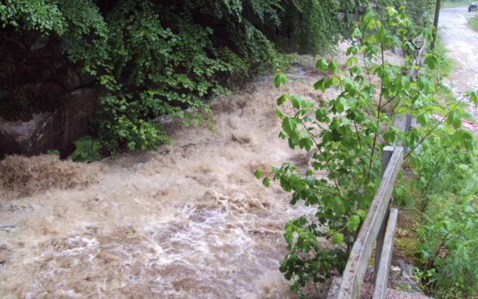 Černá Nisa v Kateřinkách v neděli po obědě