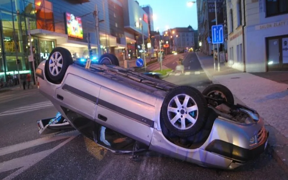 Nehoda Citroenu. Foto: Policie ČR