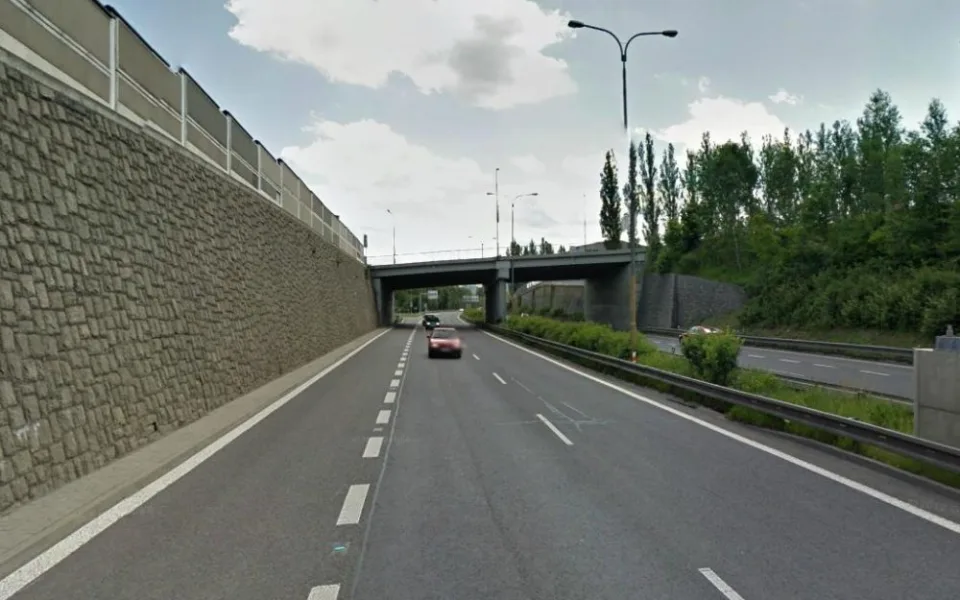 Nájezd na průtah Libercem. Foto: Street View
