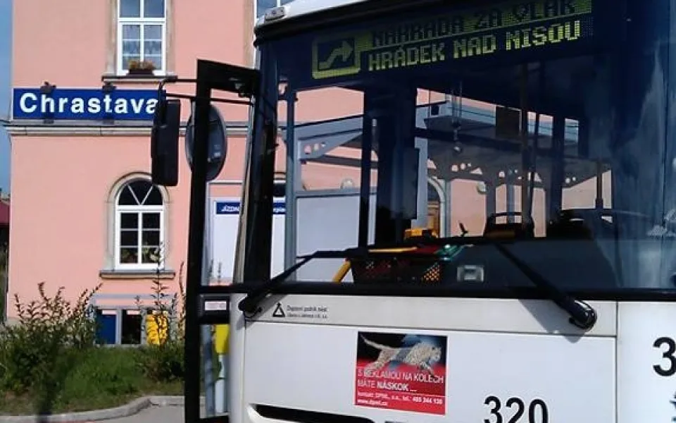 Z Chrastavy teď jezdí autobusy