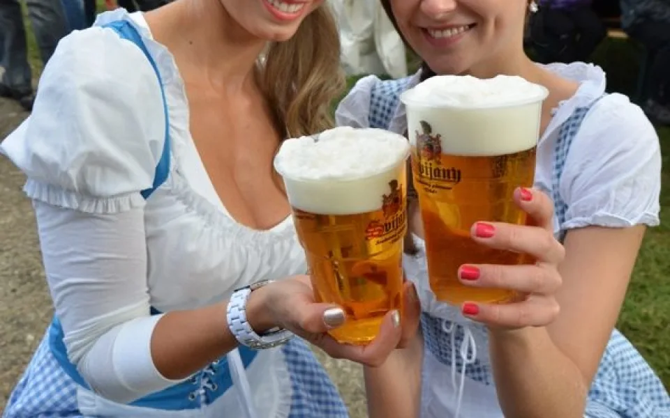 Na Pláních teklo pivo proudem. Foto: Tadeáš Turnovský