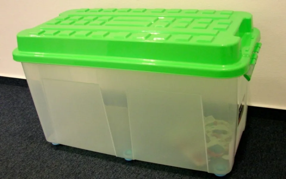 Nebezpečný box. Foto: dTest