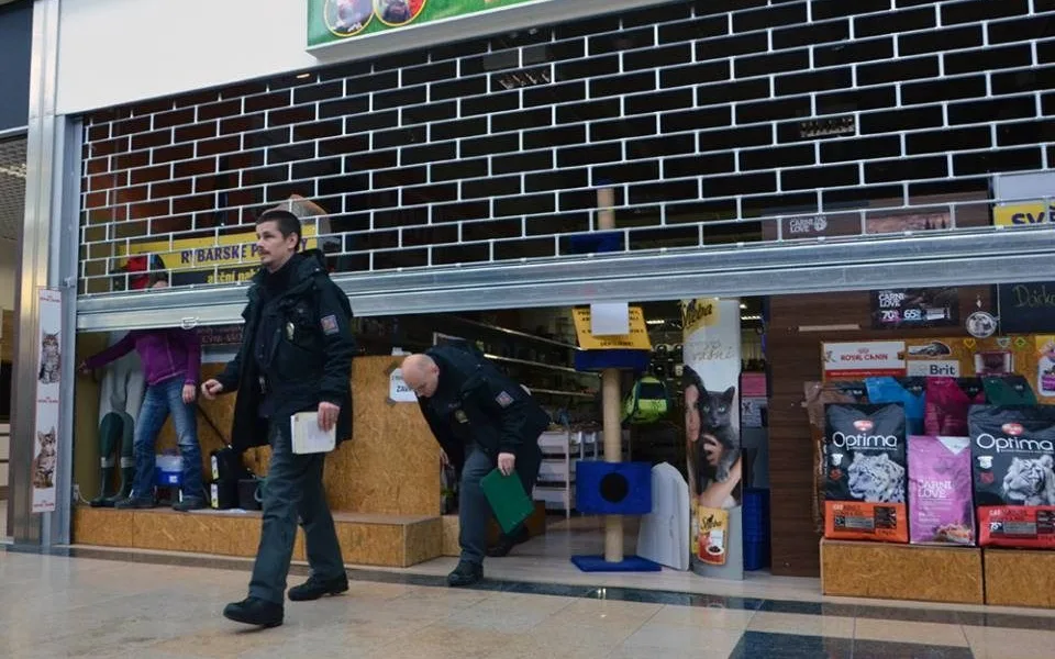 Svět zvířátek navštívila také policie