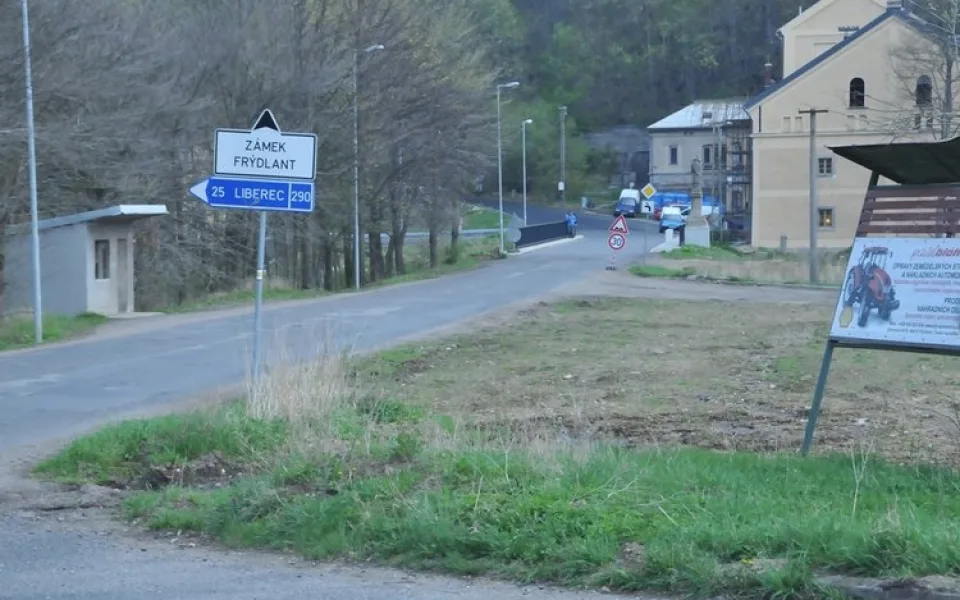 Ve Frýdlantu se bude opravovat pod zámkem. Foto: Jiří Langer