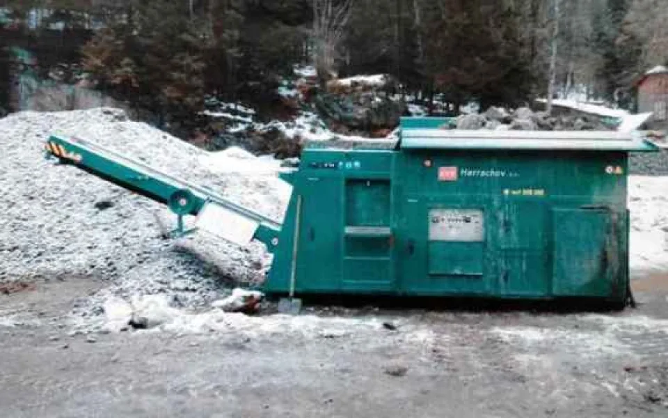 Ukradená drtička kamene