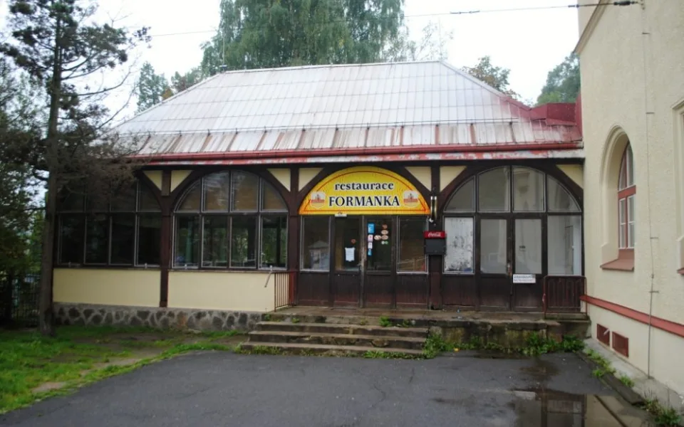 Formanka je zavřená.