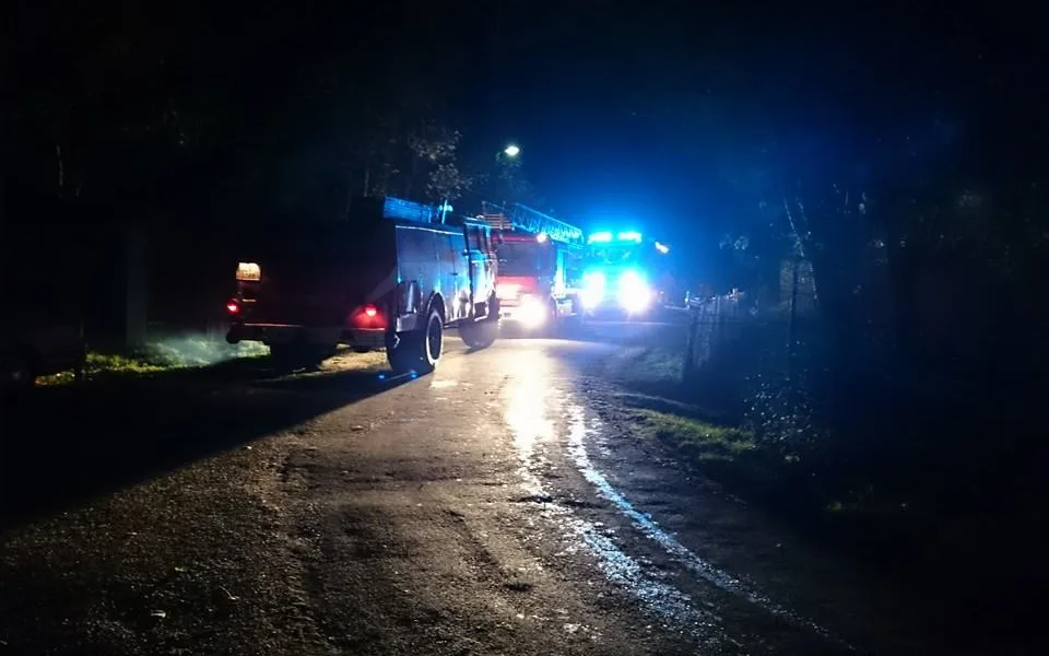 Požá ŕ v Bílém Potoceu mostu přes Černý potok. Foto: fb Hejnic