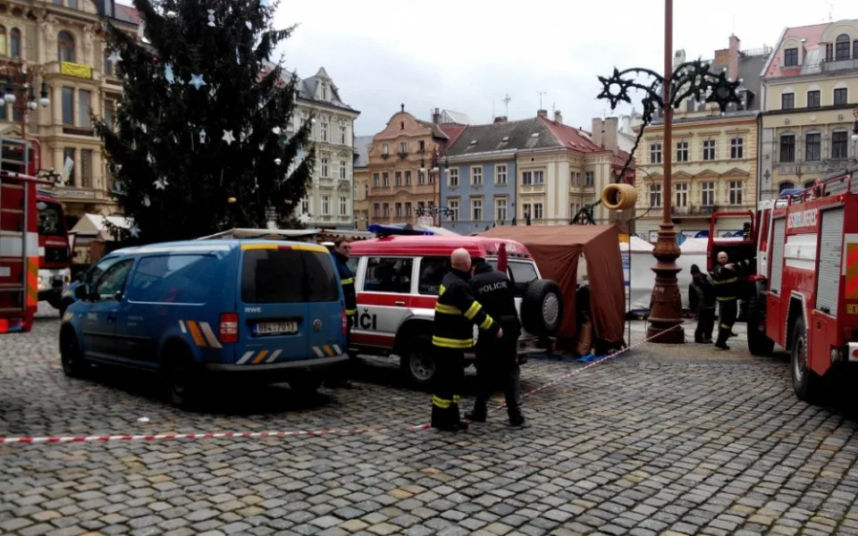 Situace u radnice. Foto: Milan Polách