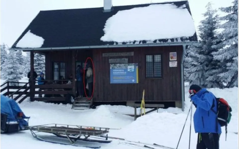 Pohřešovaný muž zachycený na snímku na Knajpě. Foto: Policie ČR