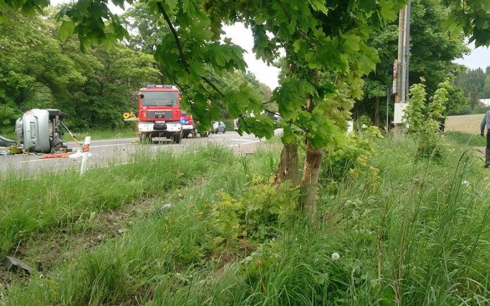 Nehoda u Rychnova. Foto: Mala Suva