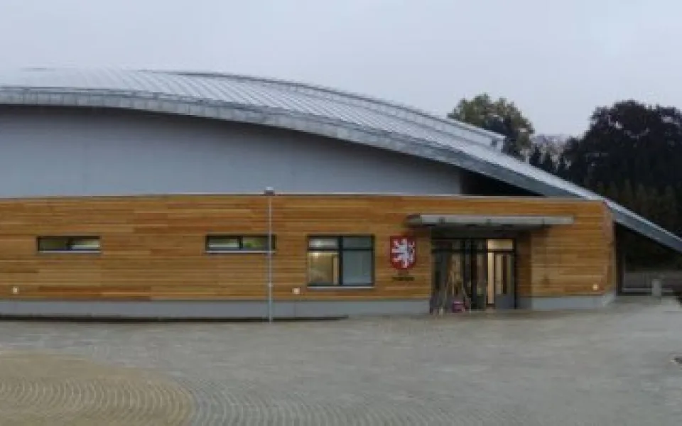 Nový zimní stadion v Turnově ponese jméno rodáka Ludvíka Koška. Foto: Turnov