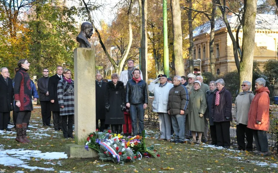 Pieta u pomníku T.G. Masaryka