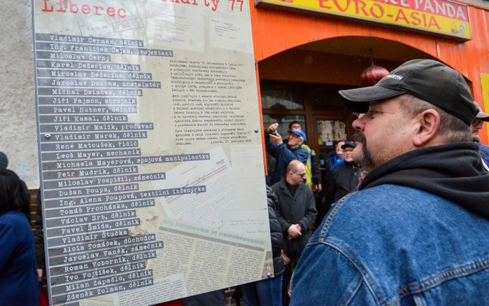 Signatáři Charty 77 mají od dnešního dne v Liberci svou zastávku