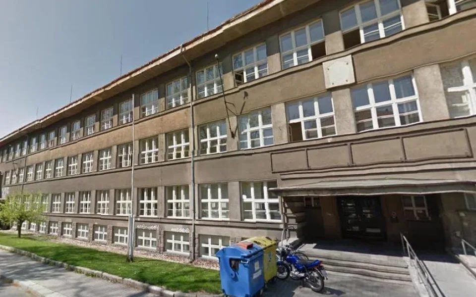 Takhle vypadala budova P před opravou