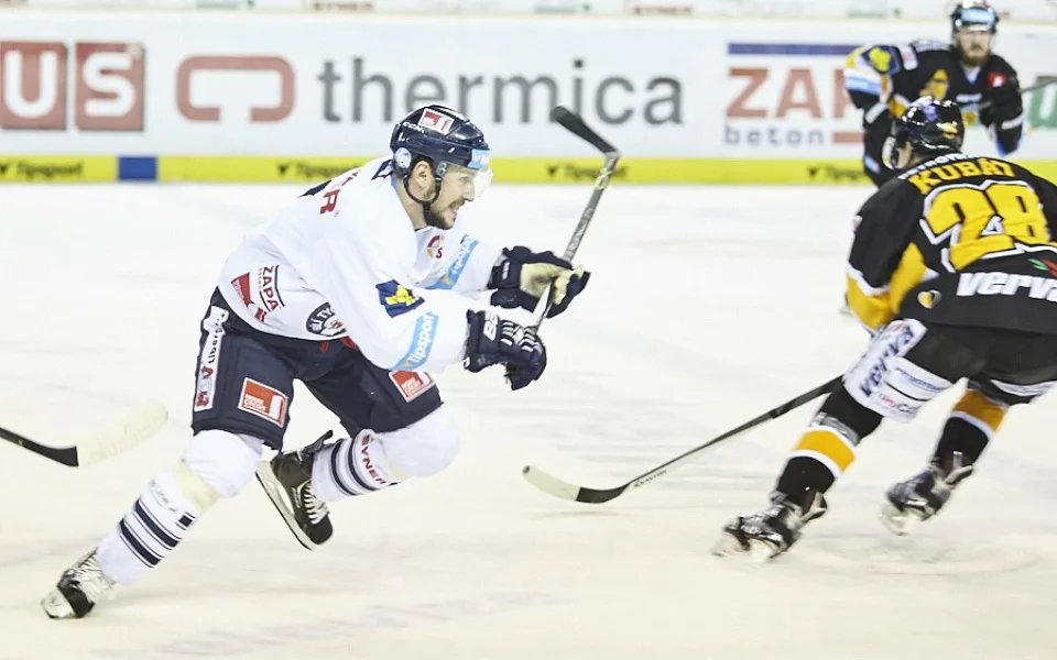 Tygři porazili potřetí Litvínov, rozhodl gól Bulíře