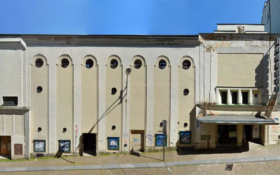 Kino Varšava