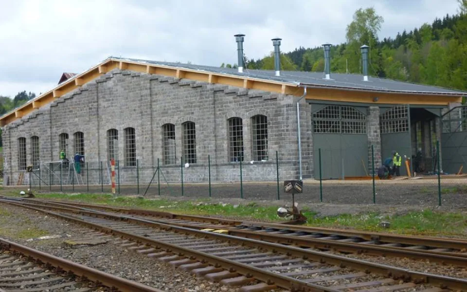 Výtopna v Kořenově bude návštěvníkům přístupná od července