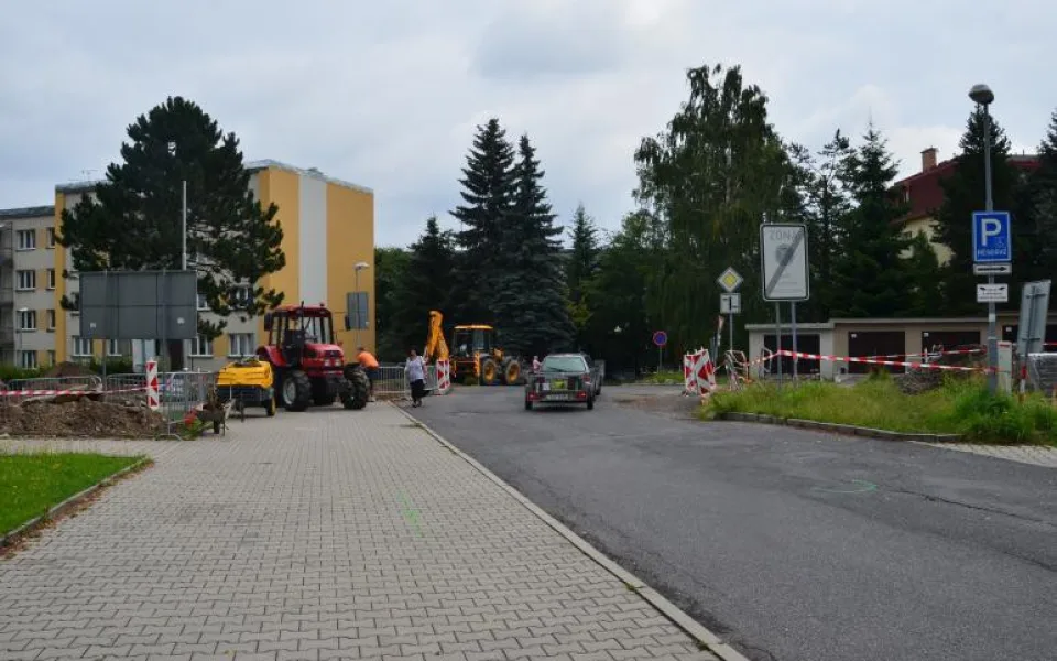 Hlavní vjezd do jablonecké nemocnice bude asi měsíc uzavřený