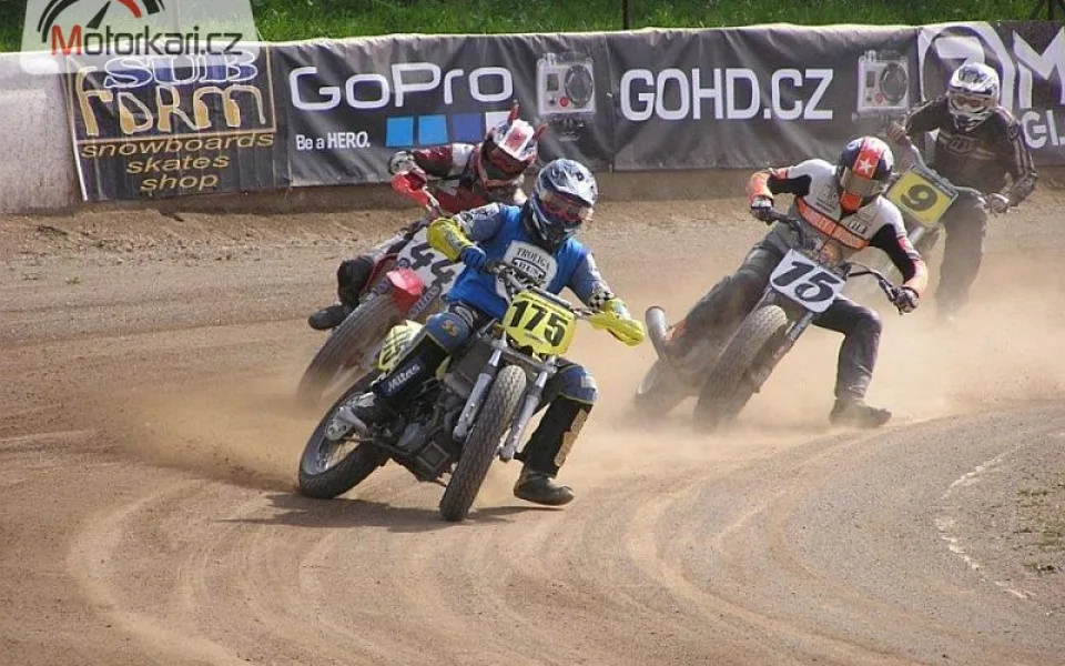 flat track