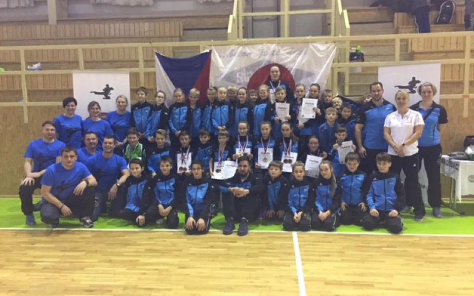 Na národním poháru žáků to pro SK Karate – Shotokan Liberec 16x zacinkalo