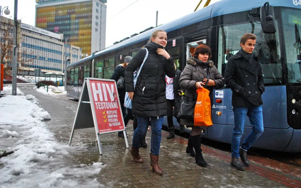 Osvětová tramvaj proti AIDS opět vyrazila do ulic Liberce